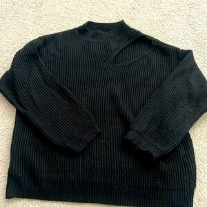 Cute with cut out at shoulder. Light piling.